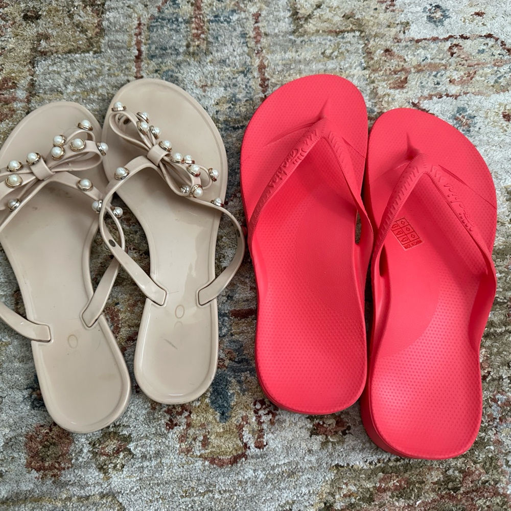 Aldo Women's Sandals - Pearl Beige and Vibrant Red